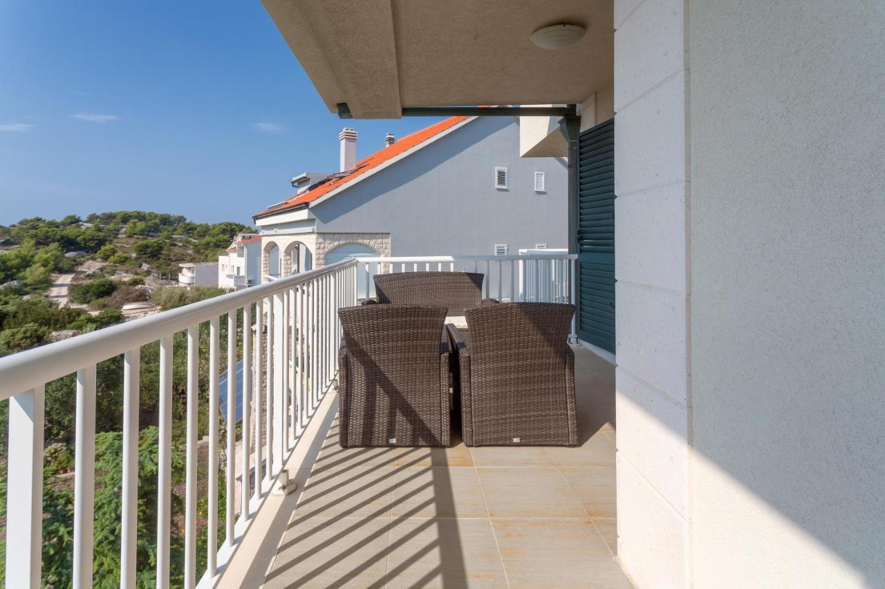Sunlight Apartment Hvar Хвар Екстериор снимка